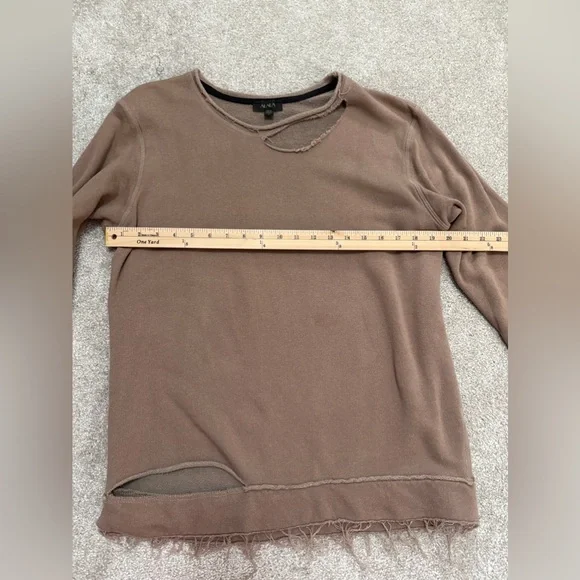 Álala - Edgy Distressed Brown Long Sleeve Cypher Sweatshirt- size Medium - Picture 4 of 14